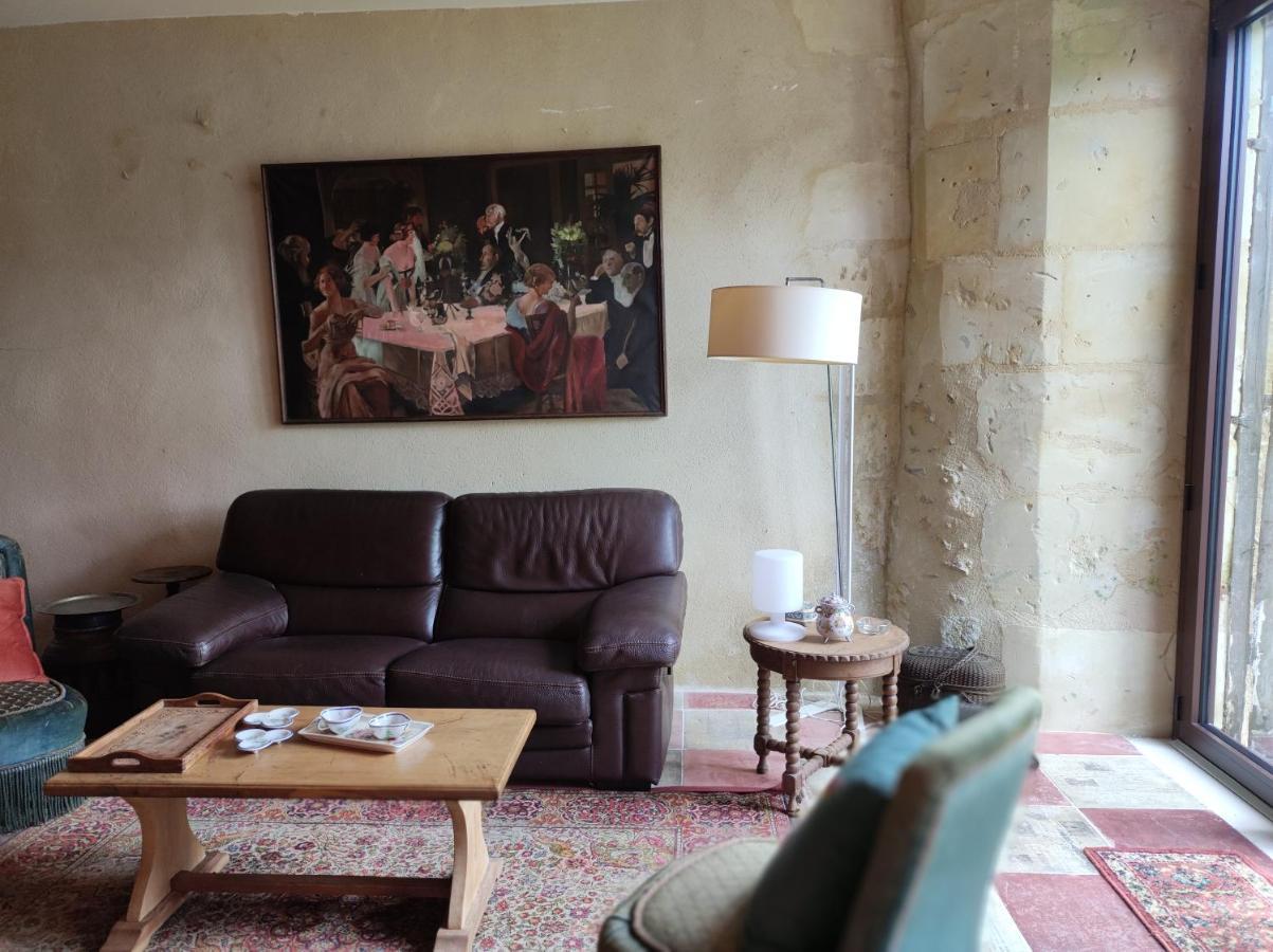 Le Gite De Sissi Lavardin  Extérieur photo